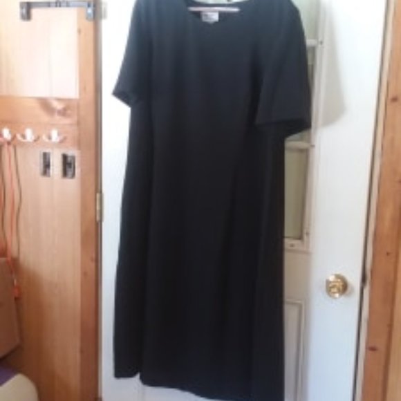 Sz 30W Plus Main St. Classics Black SS Poly Dress - Picture 1 of 8